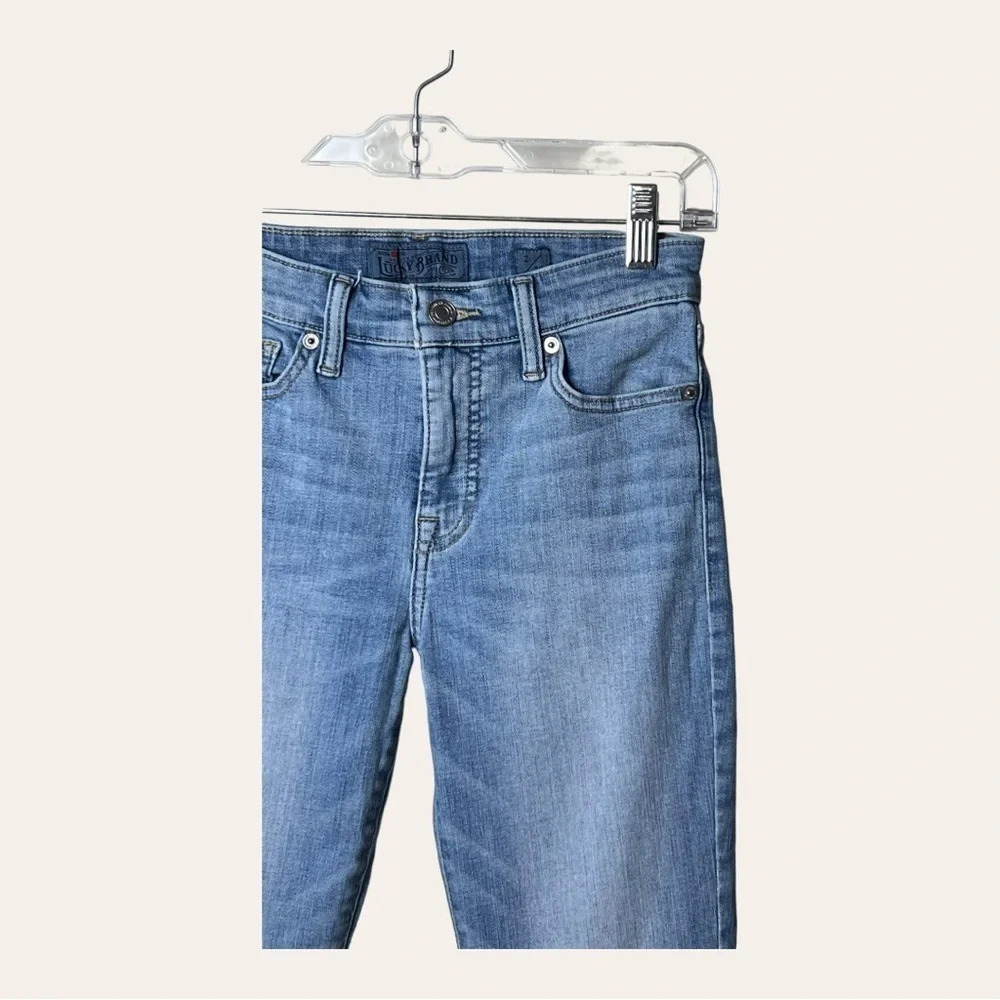 0400W. LUCKY BRAND DENIM JEANS SIZE 2/26 MEDIUM WASH IN‎ COLOR SKINNY STYLE - Picture 3 of 14
